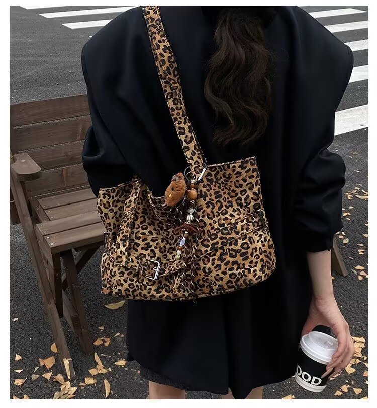 S31# 手提包图片 002