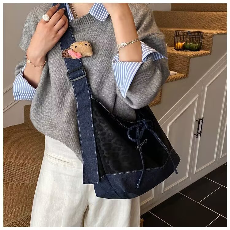 S32# 手提包图片 003